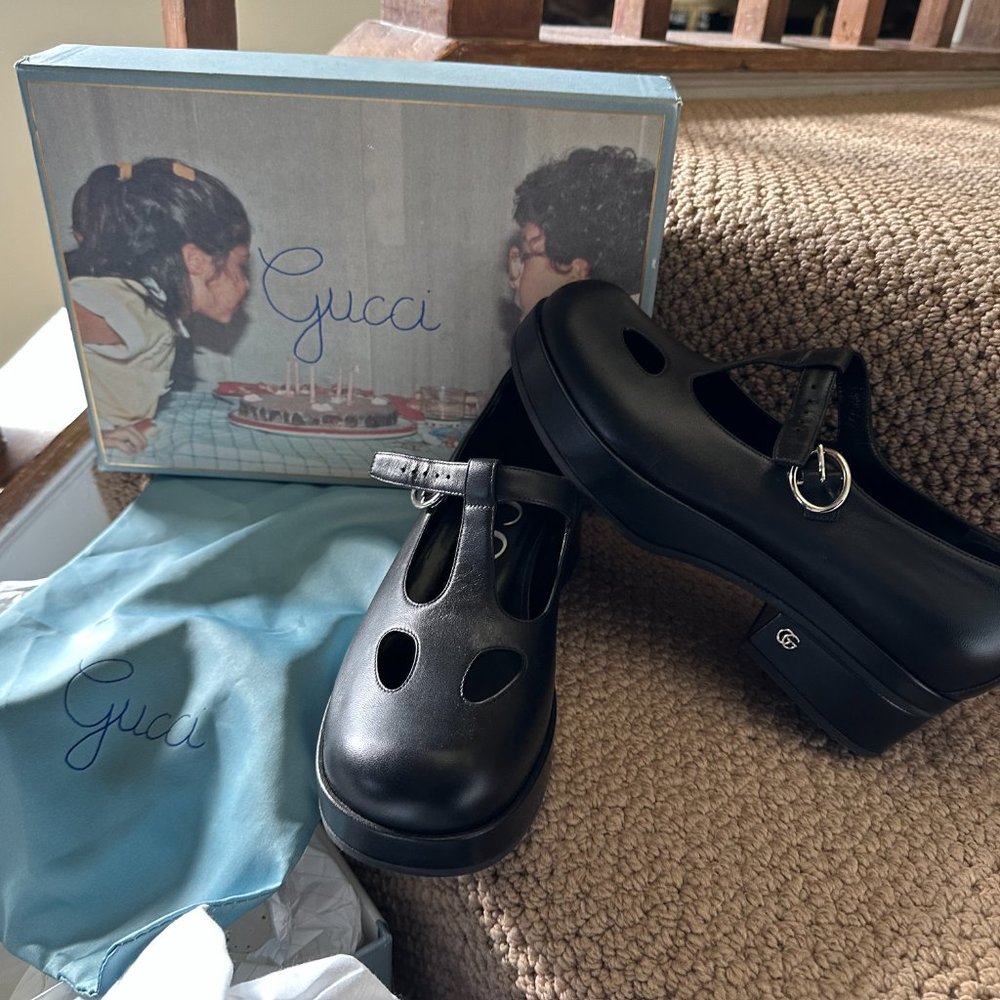 Black Gucci Mary Janes 39.5 - Picture 3 of 7